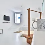 Arktos White Vendégház